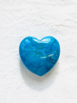 Blue Howlite Heart8